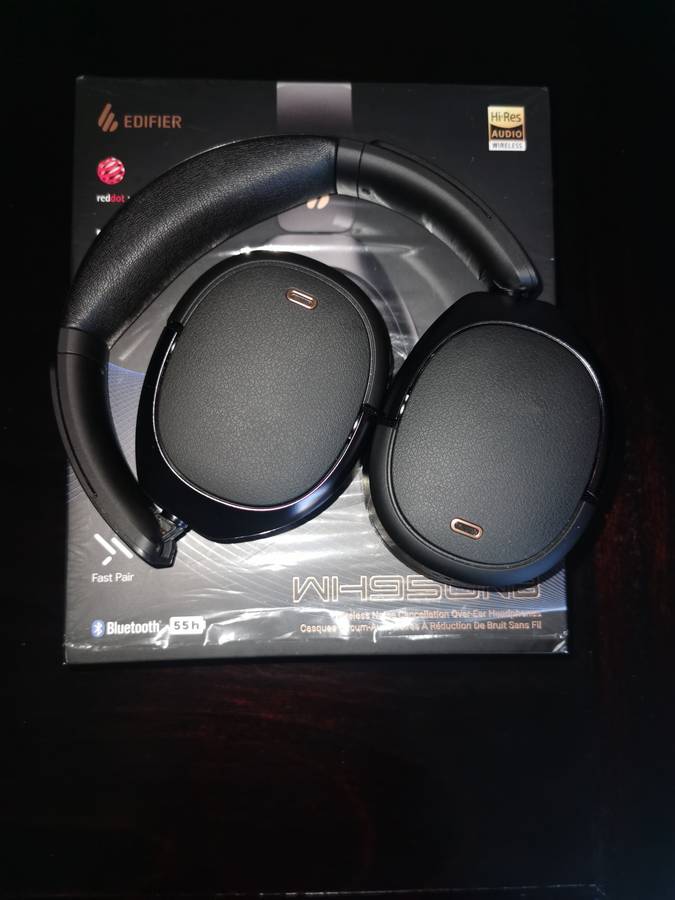 Edifier wh950