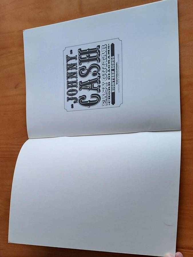 Johhny Cash - Easy guitar chord diagrams and full lyrics - 1977