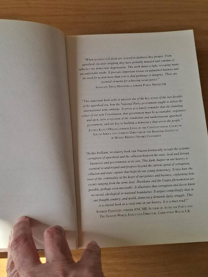 Hennie van Vuuren - Apartheid Guns and Money  A tale of profit - Softcover -  p624