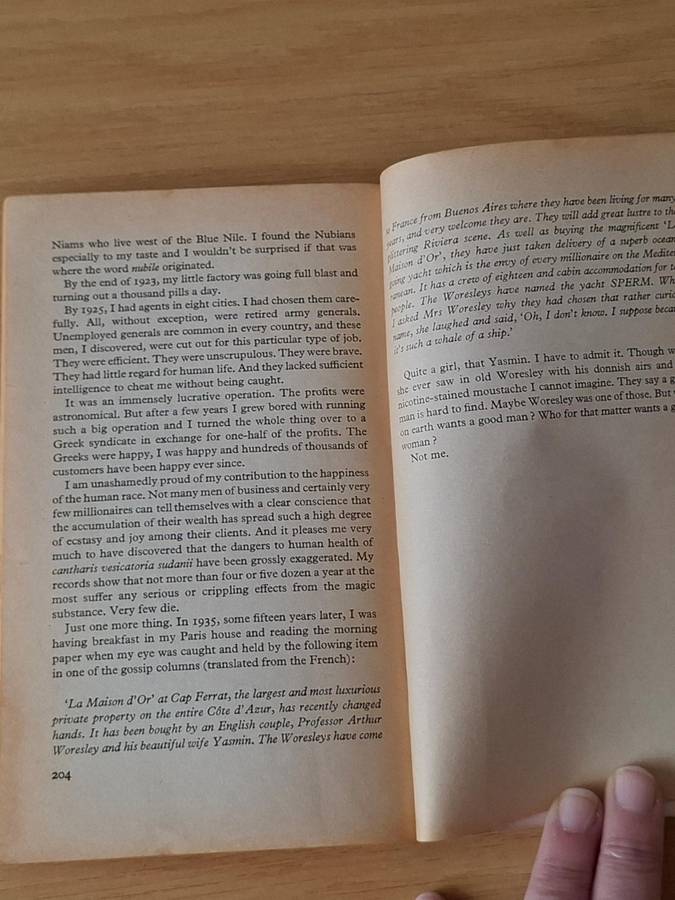 Roald Dahl -  My Uncle Oswald -  Softcover -  p 205