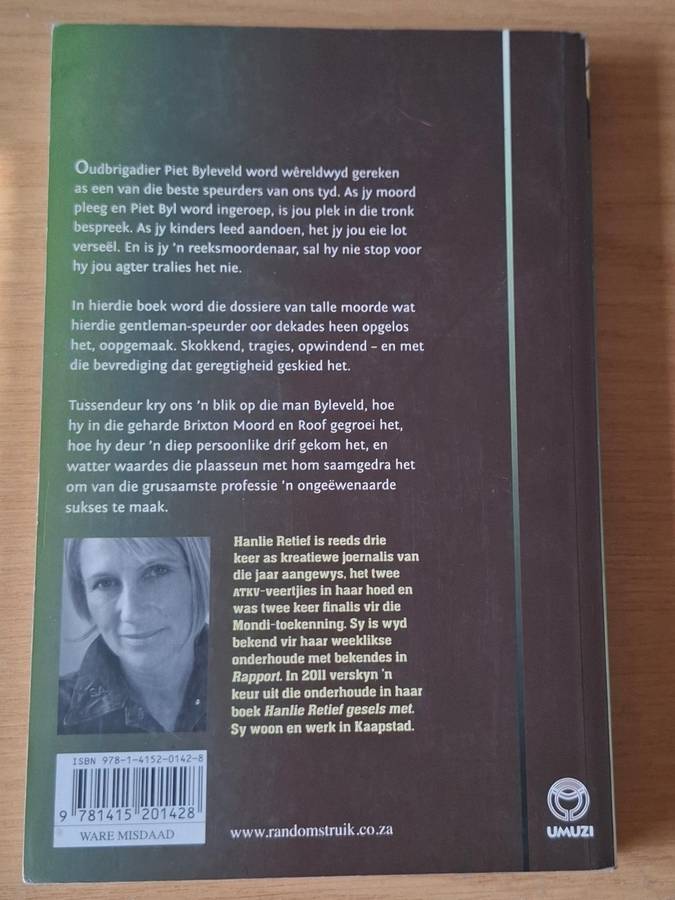 Hanlie Retief - Byleveld: Dossier van 'n baaspeurder -  p272