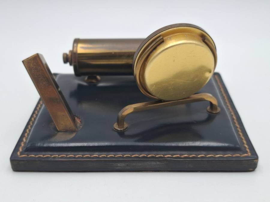 Vintage Leather Desktop French Calendar with Pen Holder