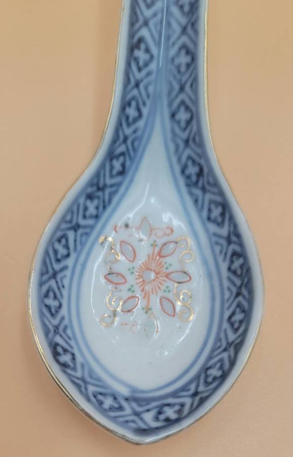 Antique Pair of Blue & White Porcelain Chinese Rice/Soup Spoons