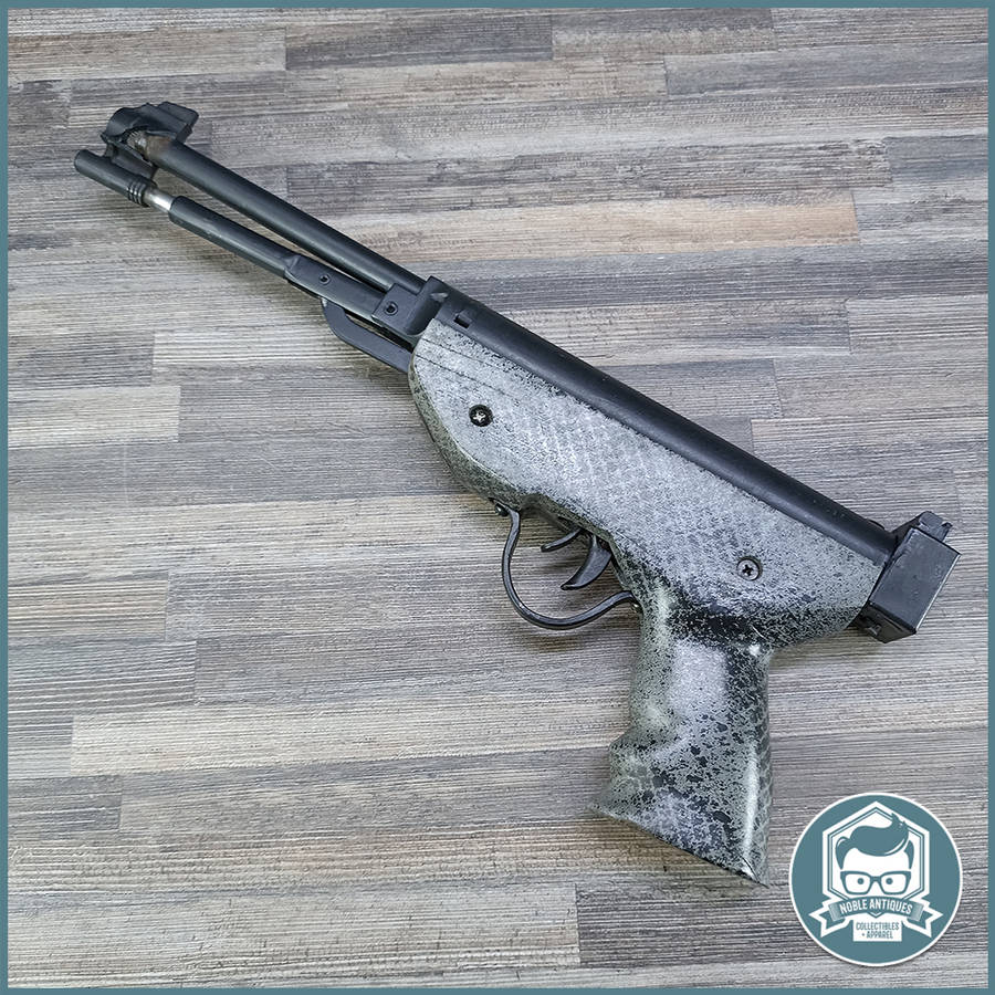 Original working pellet pistol with damage to front clip