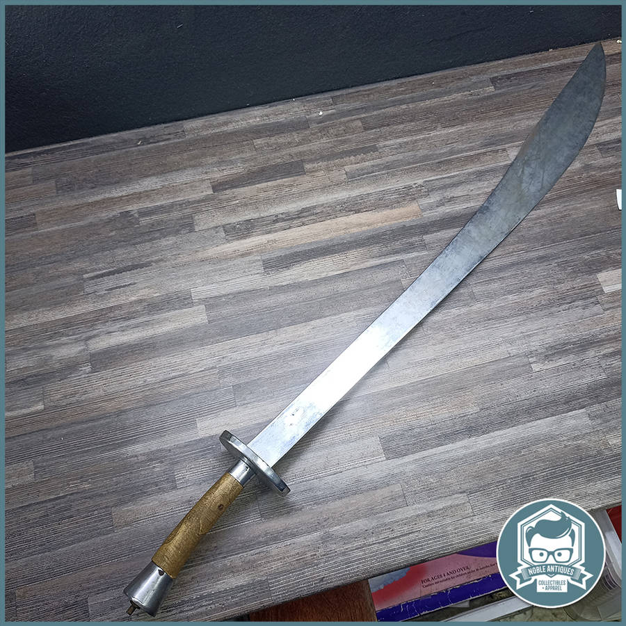 Large Vintage Chinese Broadsword !!!