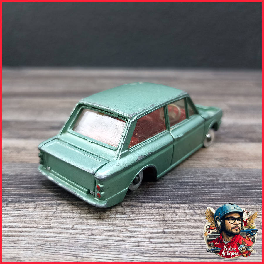 Dinky Toys 138 Hilman IMP Saloon