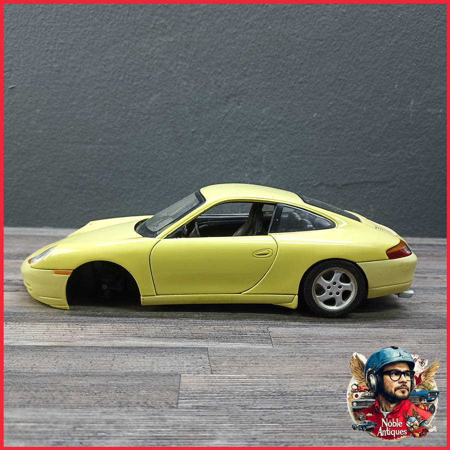 Gate Porsche Carrera 996 Coupe Yellow 1/18