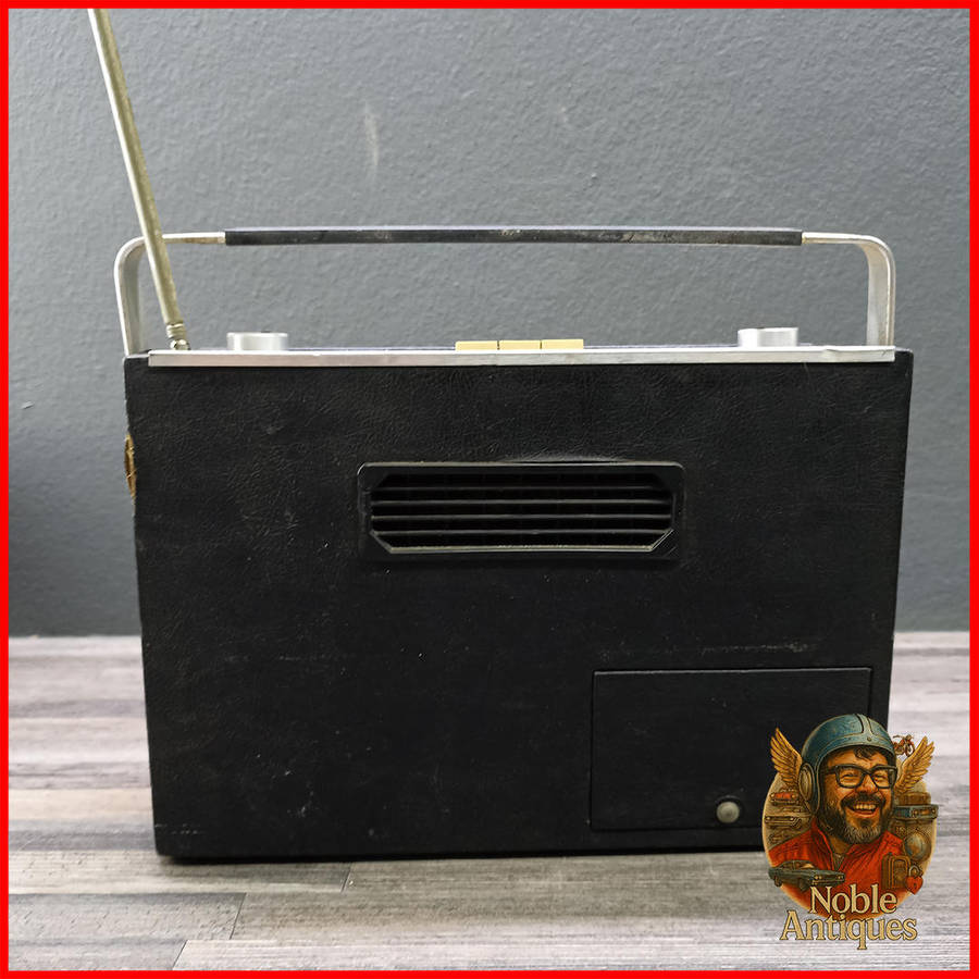Vintage Supersonic brand portable radio, Not Tested