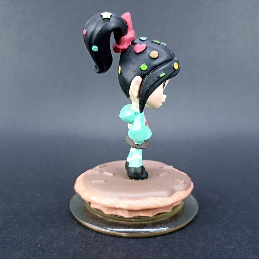 Disney Infinity WRECK-IT RALPH Vanellope Von Schweetz Figure!!!