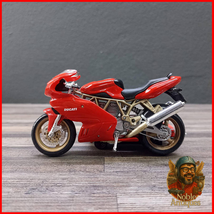Ducati Supersport 900 Die-cast Maisto 1:18