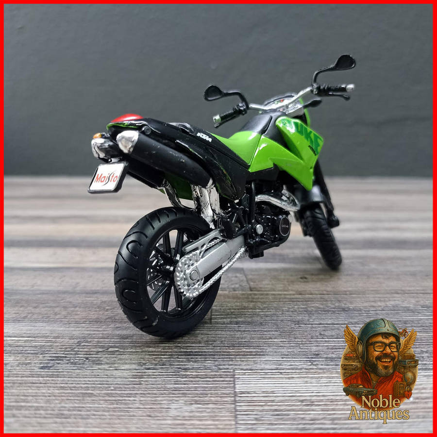 KTM 640 Duke II Motorcycle Die-cast Scale 1:18