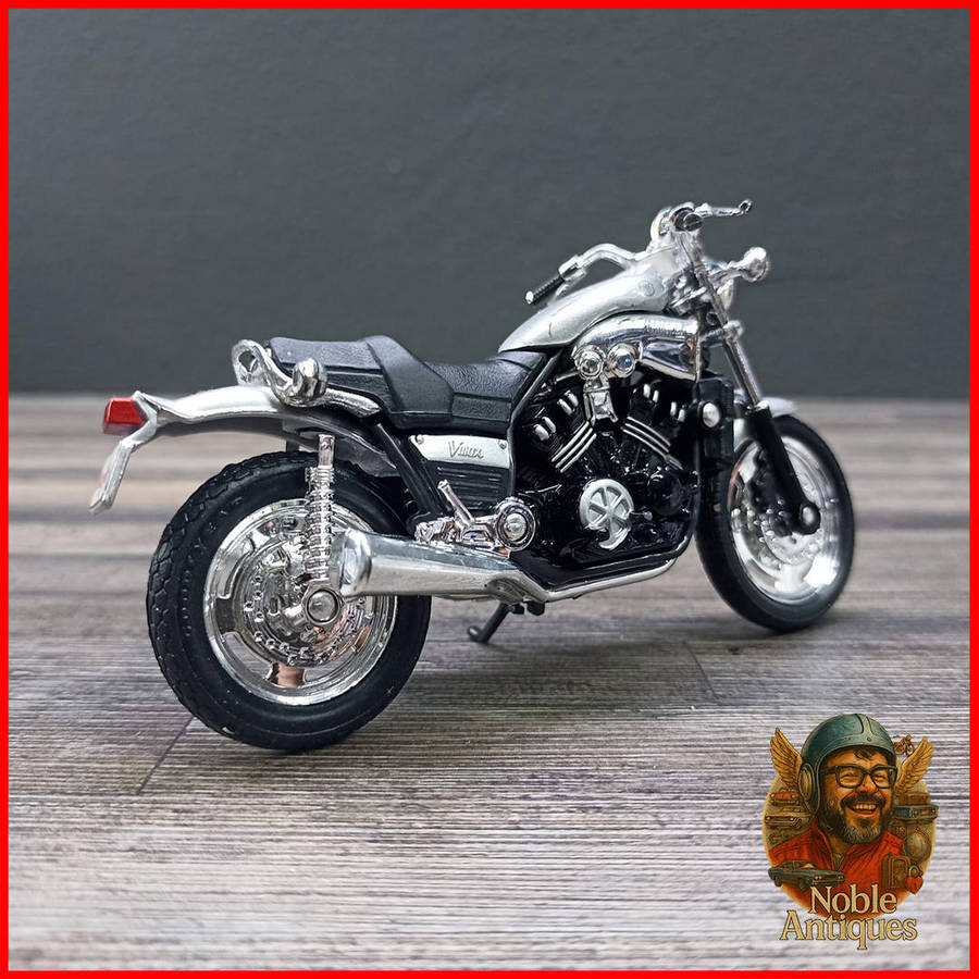 Yamaha V-Max Motorcycle Die-cast Scale 1:18