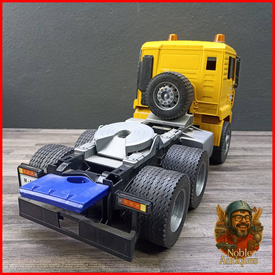 Large Bruder MAN TGA Low Loader Truck Scale 1:16