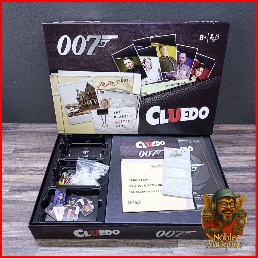 Boxed Complete Cluedo James Bond 007 Edition