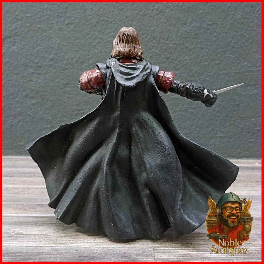 Lord of the Rings Boromir Deluxe Action Figure