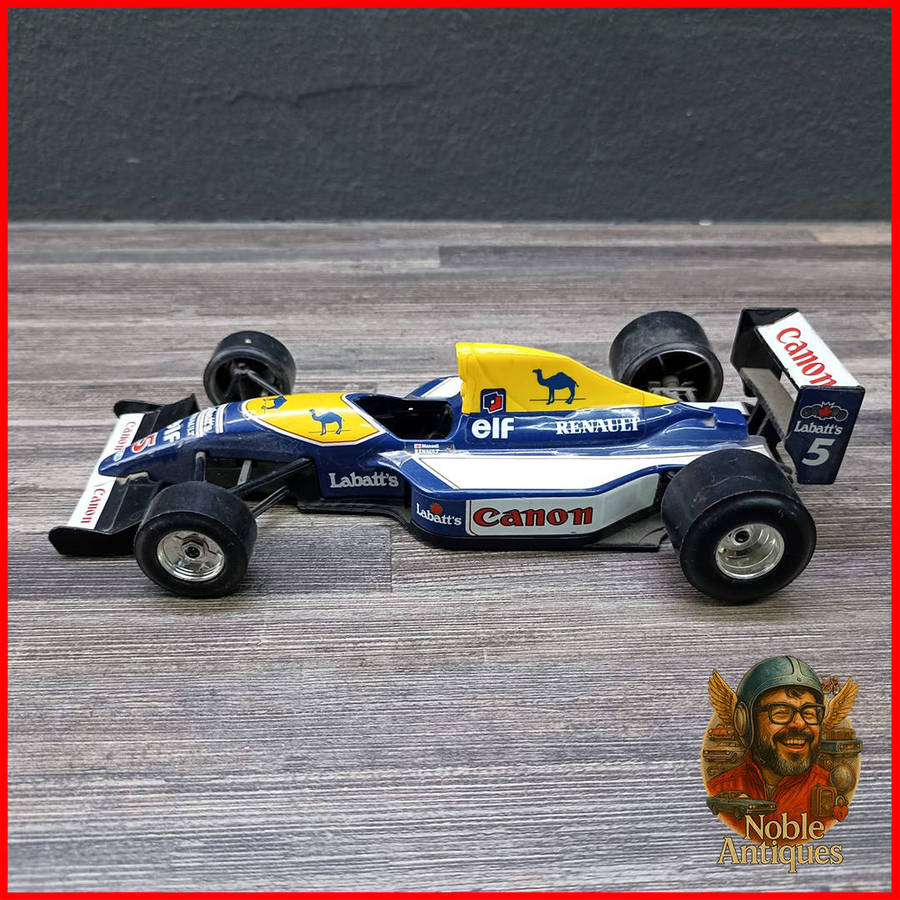 Bburago 1:24 scale die cast model of the Williams FW14 Formula 1 car