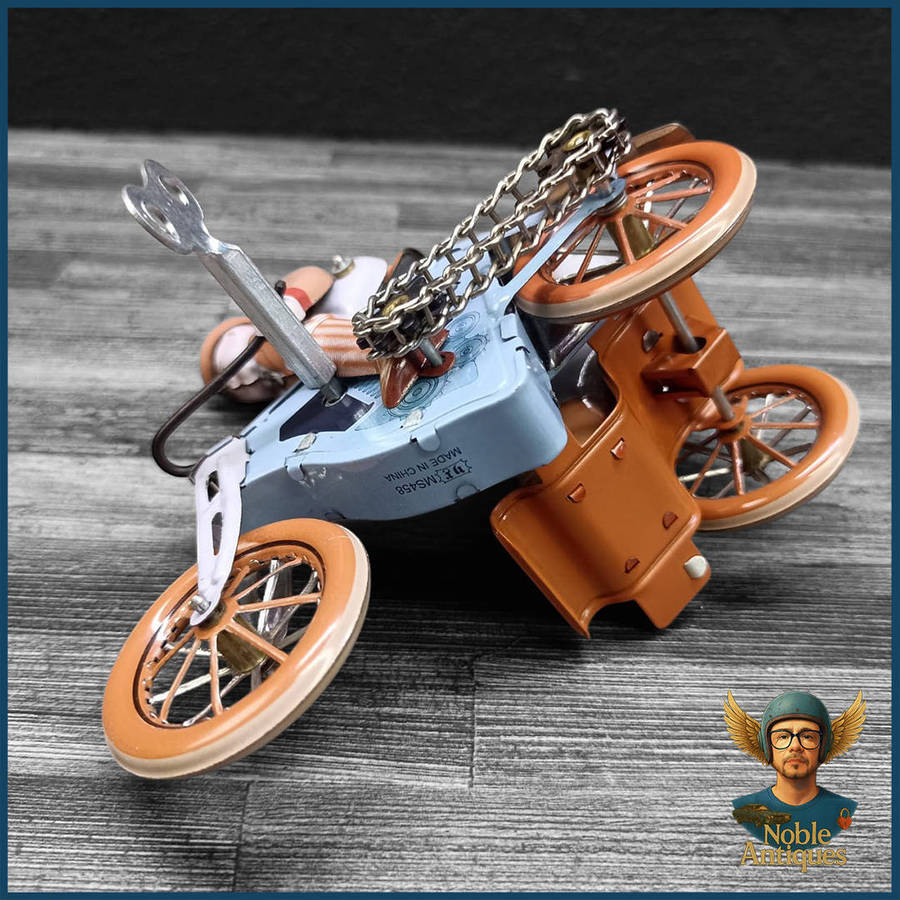 Retro Wind-up Tinplate Motorcycle With Sidecar