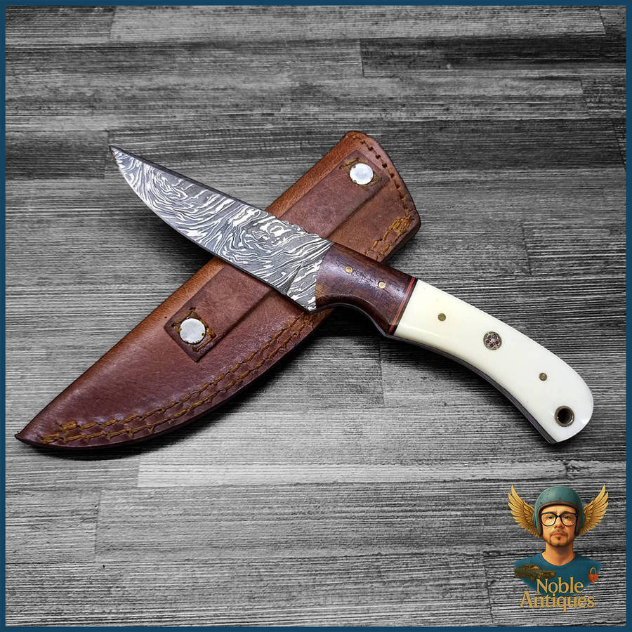 Damascus Steel Hunting Knife and Leather Sheath
