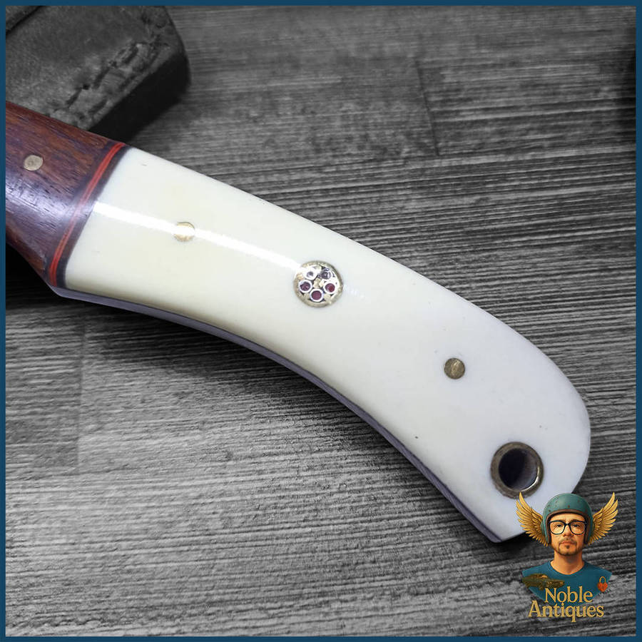 Damascus Steel Hunting Knife and Leather Sheath