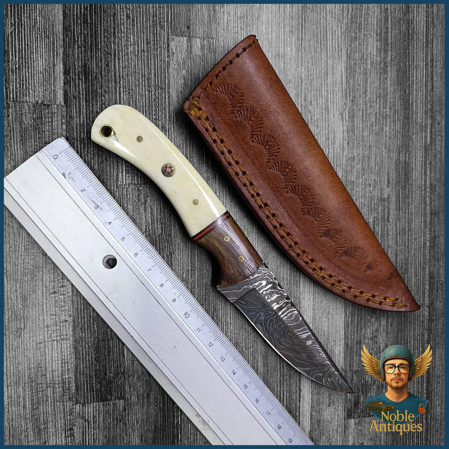 Damascus Steel Hunting Knife and Leather Sheath