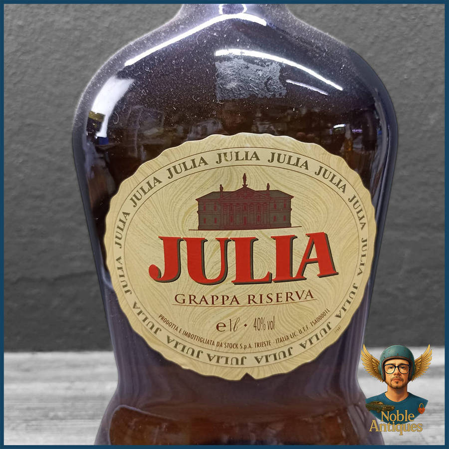 Sealed Julia Grappa Riserva