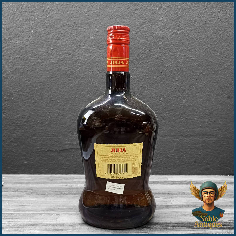Sealed Julia Grappa Riserva