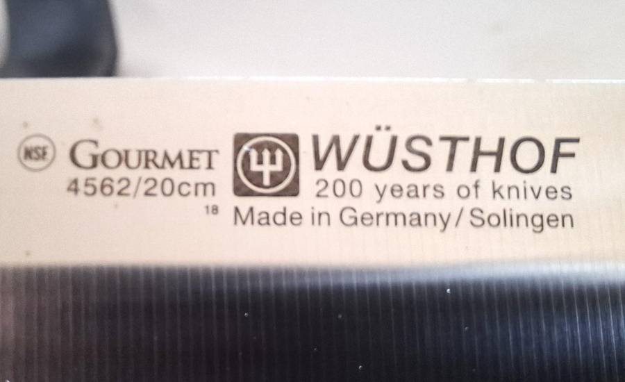 Wusthof Knife Set Gourmet - 3-piece (Chef's knife, Paring knife and Sharpener)