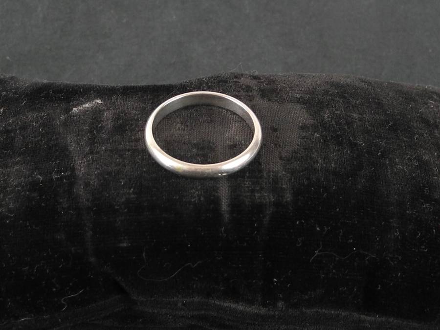 Vintage Norwegian Silver Ring (3.7g)