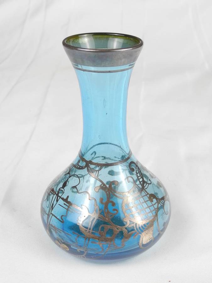 Vintage Murano Glass Vase - Elegant Blue with Gold Detailing and Signed Label