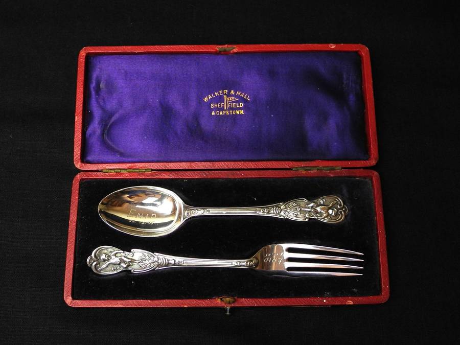 Antique Hallmarked Sterling Silver Christening Set by Walker and Hall, Sheffield 1911/12 (51.7g)
