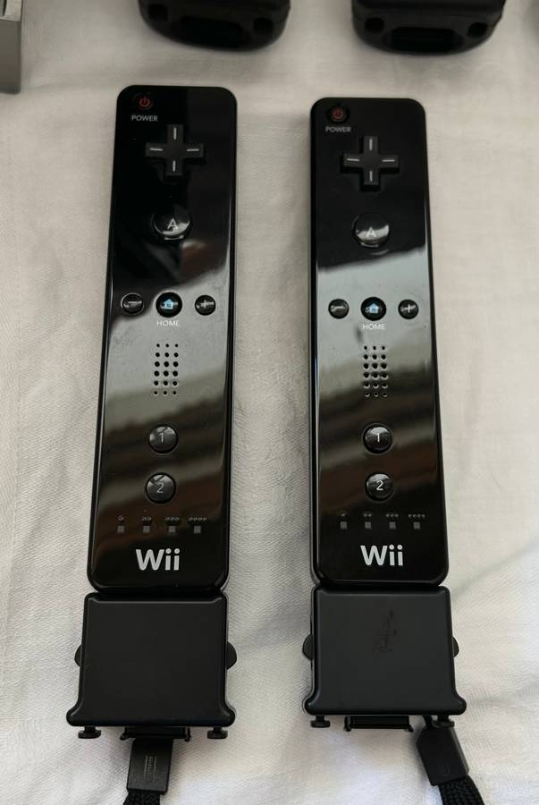 Nintendo Wii Bundle