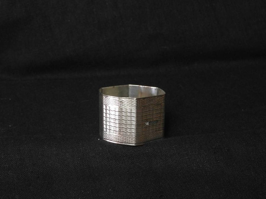 .925 Sterling Silver Patterned Napkin Ring, Birmingham 1944 (22.9g)