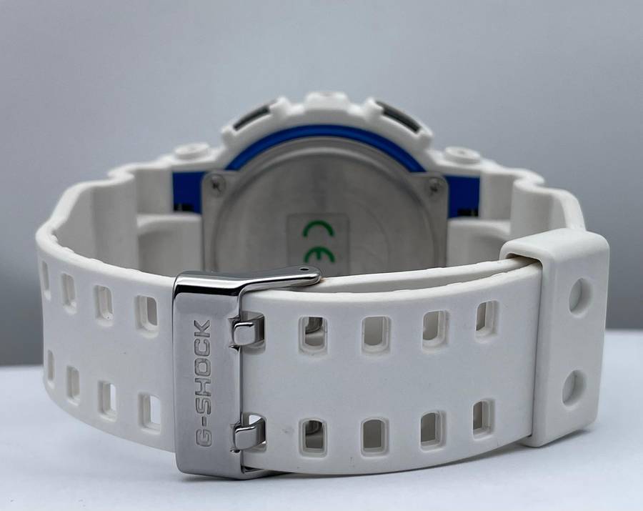White Casio G shock GA-100B