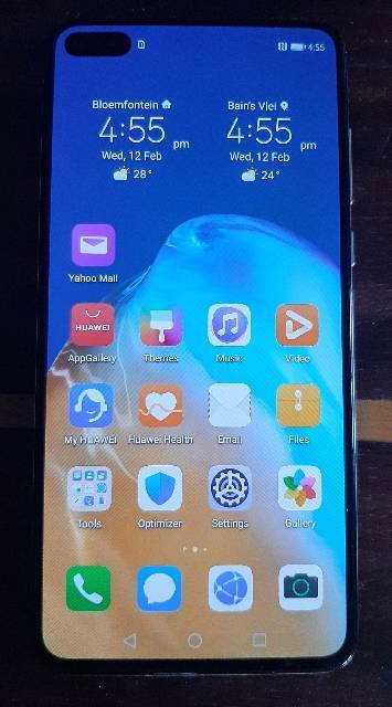 Huawei P40, 5G, 50MP Camera 8GB ram 128GB internal storage, market price R 8 499.00
