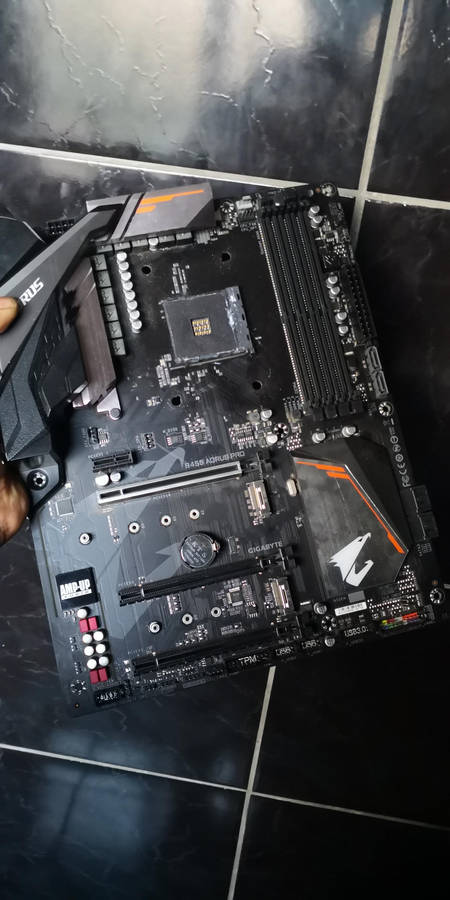 2 x faulty b450m motherboards
