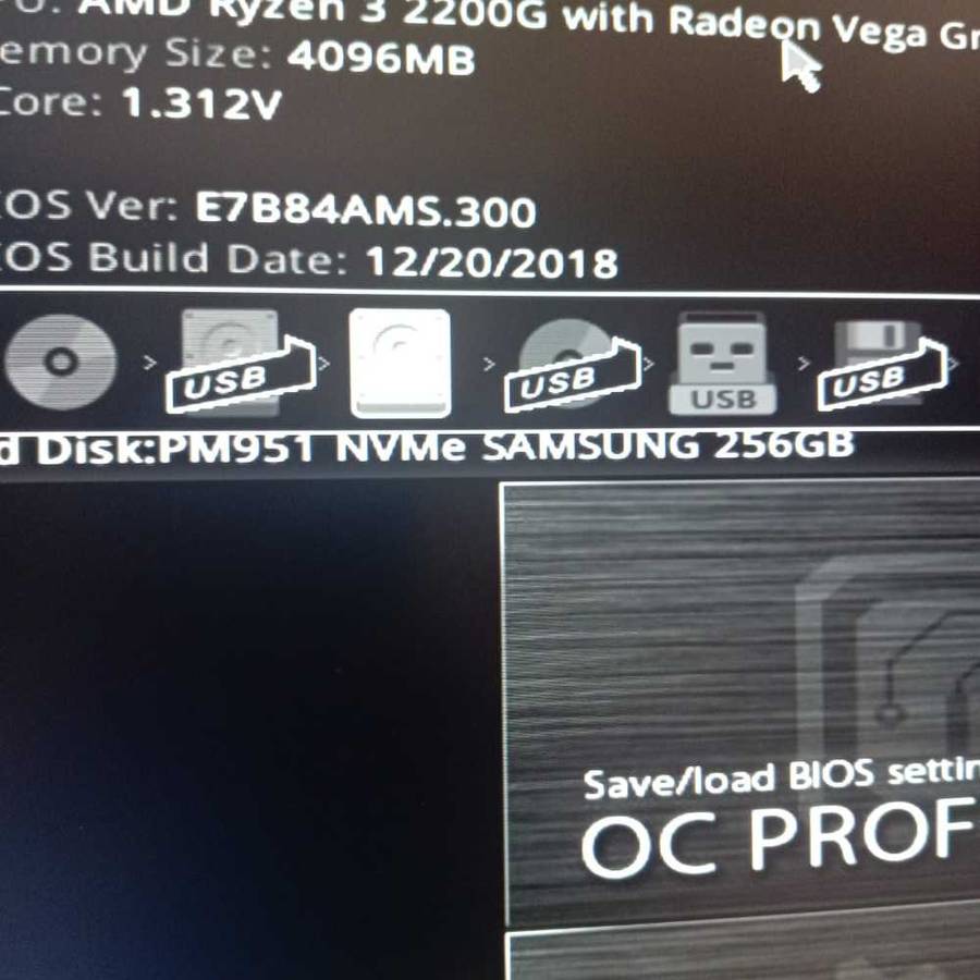 Ryzen 2200g cpu with stock cooler