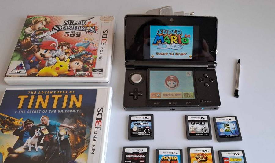 Nintendo 3Ds Console and Games Bundle