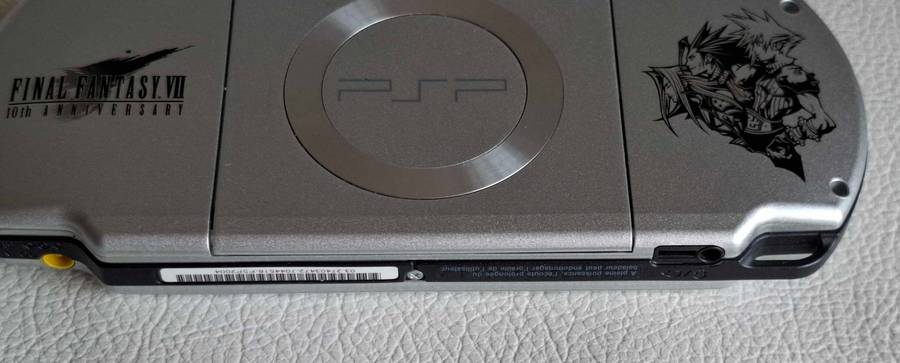 Psp Final Fantasy Edition with Final Fantasy Crisis Core VII