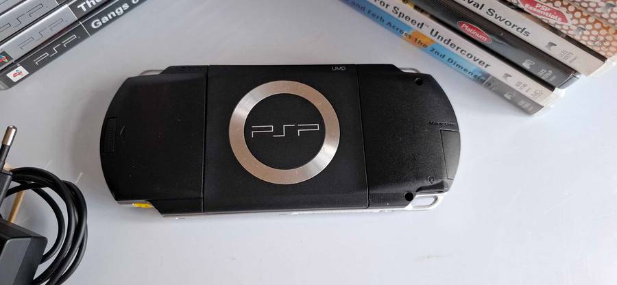 Psp Sony 1003 +Games Bundle