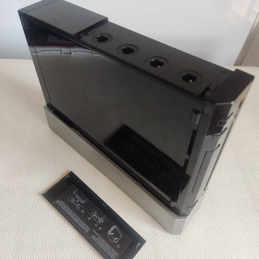 Nintendo Wii Console With Wii Sports +Wii Sports Resort Combined Disc