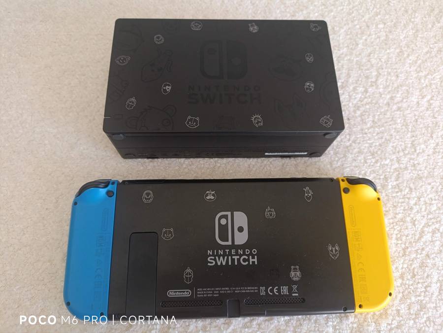 Nintendo Switch Fortnite Edition Console +Box