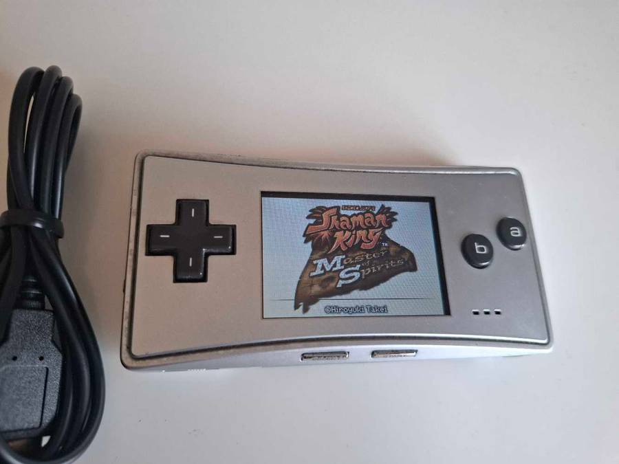 Gameboy Micro +USB Charger