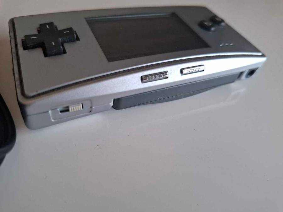 Gameboy Micro +USB Charger