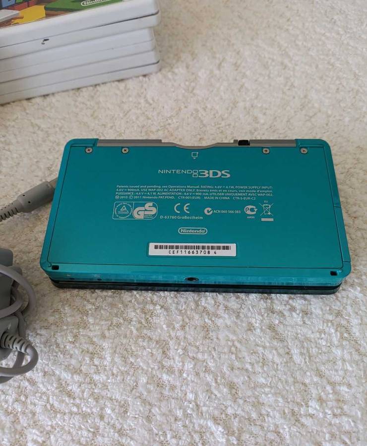 Nintendo 3Ds Console +Games Bundle +Charger