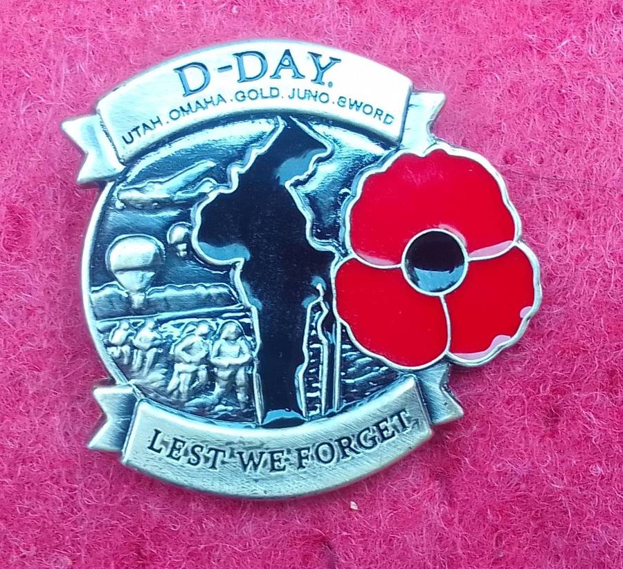 POPPY PIN