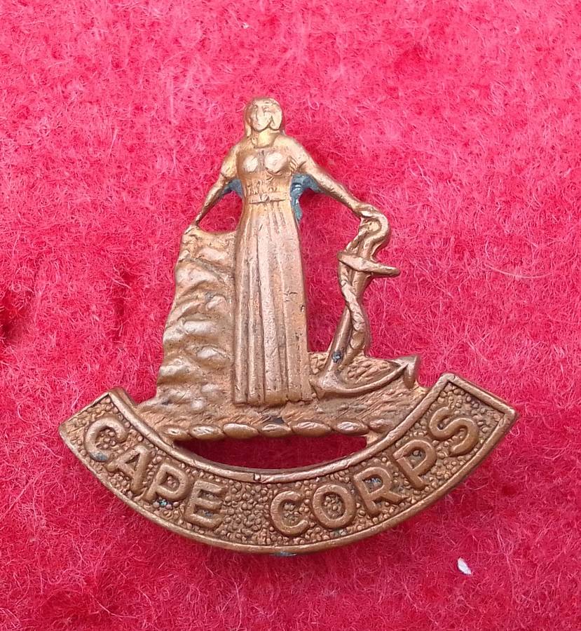 CAPE CORPS  COLLAR BADGE -WORN 1940-45- LUGS INTACT