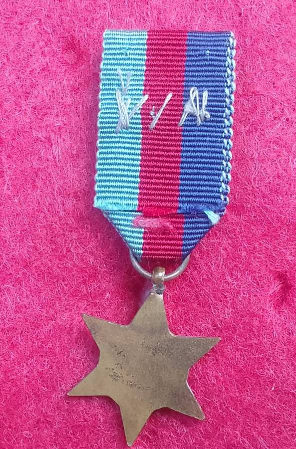 WWII - The 1939-1945 STAR Miniature medal