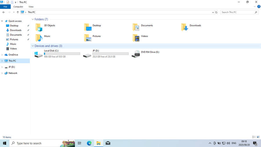 HP Pavilion Intel Core i3 - 3217U