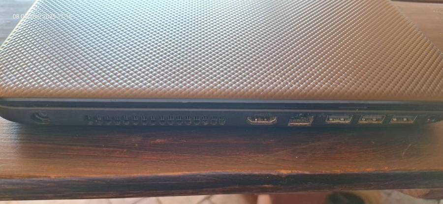 Dell Inspiron 3521 Laptop