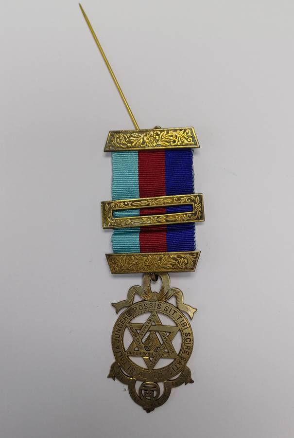 Vintage (1924) Silver Masonic Royal Arch Jewel (G Kenning and Sons)